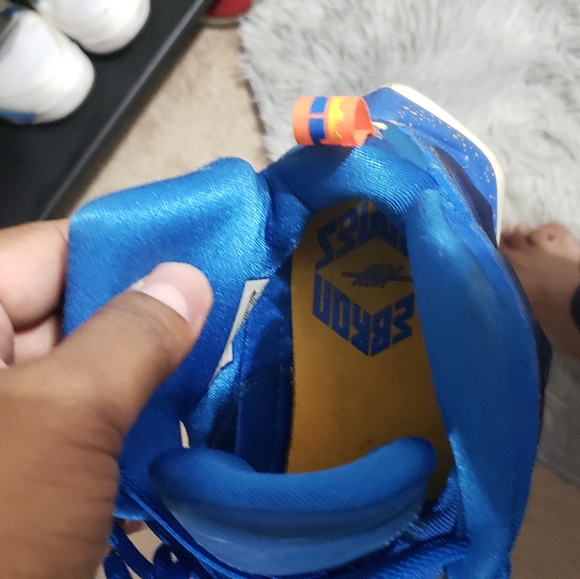 Lebron James nike mens size 11.5 - Picture 8 of 9